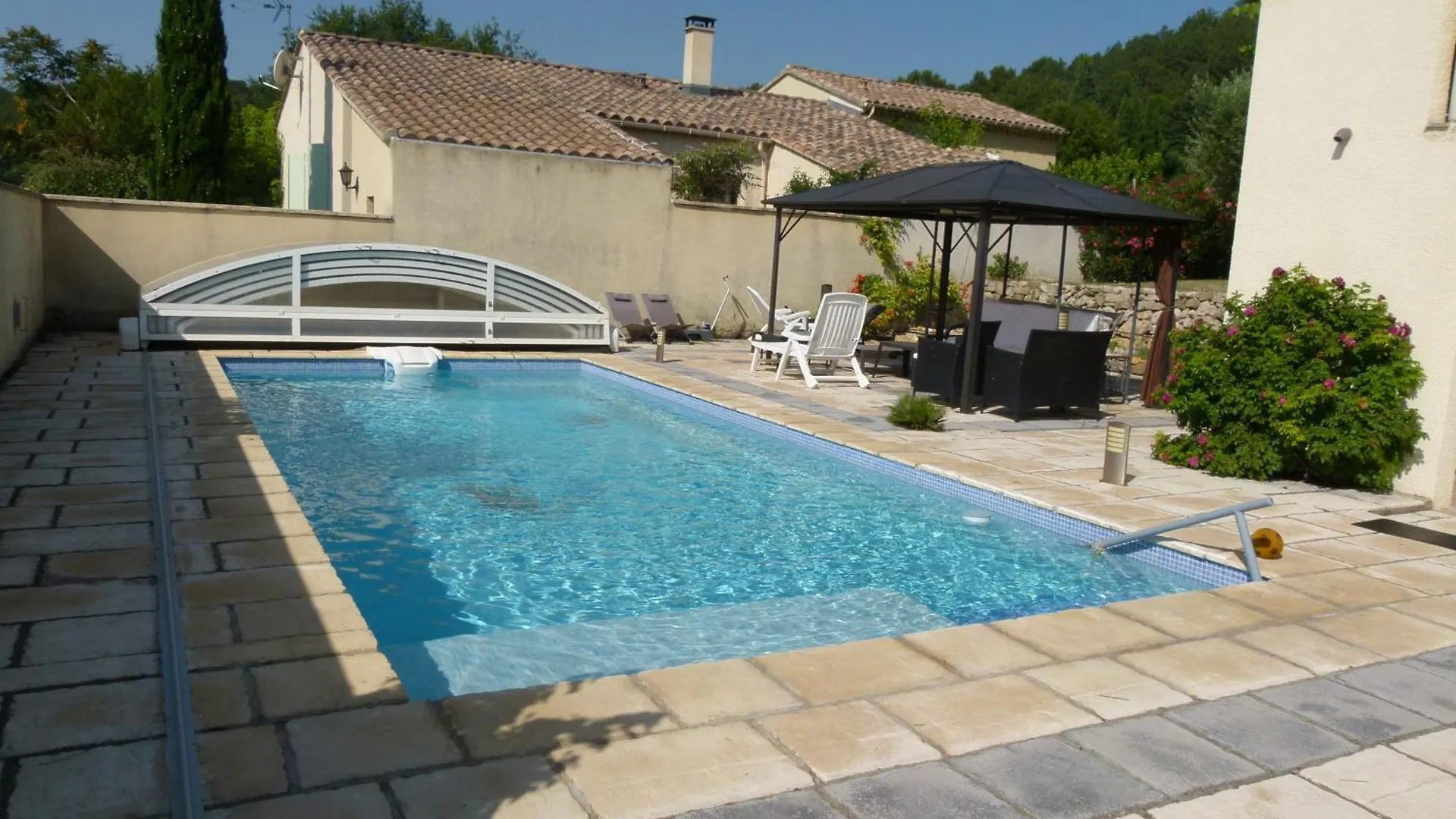 Notre Vie La Bed & Breakfast Roussas France